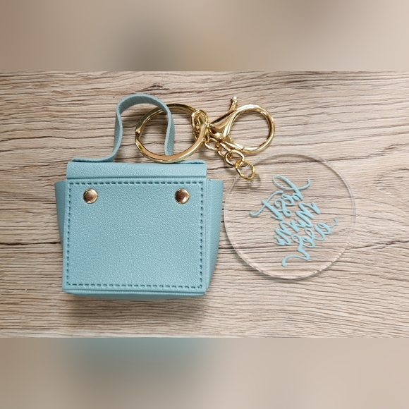MIMI GIFT!!! Mini Purse Keychain with Laser Engraved Charm - " Best Mimi Ever" - Picture 11 of 12